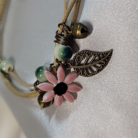 Hand-knotted Hemp Bracelet, ceramic beads, flower; charm, choice of color - Picture 5 of 6